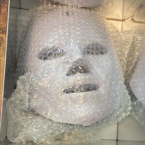 Regenalight Red Light therapy mask NEW in box for face and neck